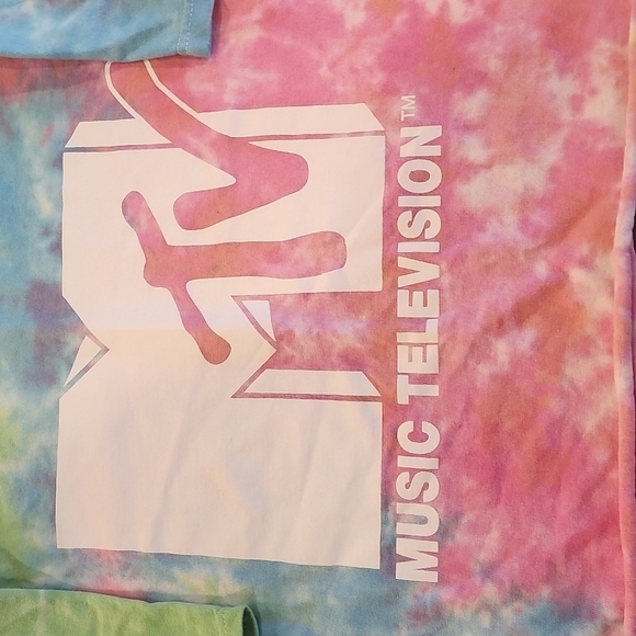 MTV Tie Dye cropped tee. - Picture 3 of 5